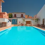 Relaxing Cristal Bedroom Sleeps 5 Persons * Santa Teresa Gallura