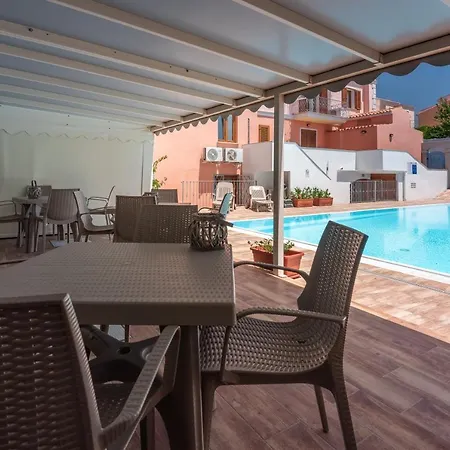 Relaxing Cristal Bedroom Sleeps 5 Persons Lejlighed