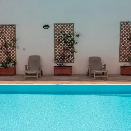 Apartment Relaxing Cristal Bedroom Sleeps 5 *
