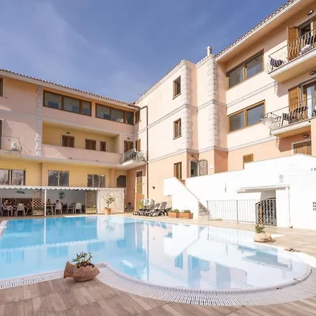 Lejlighed Relaxing Cristal Bedroom Sleeps 5 Persons Santa Teresa Gallura