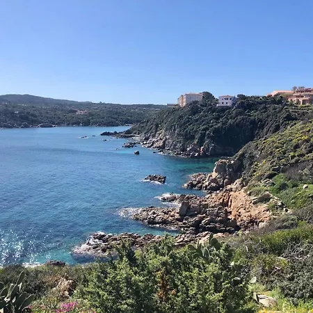 Relaxing Cristal Bedroom Sleeps 5 Persons Lejlighed Santa Teresa Gallura